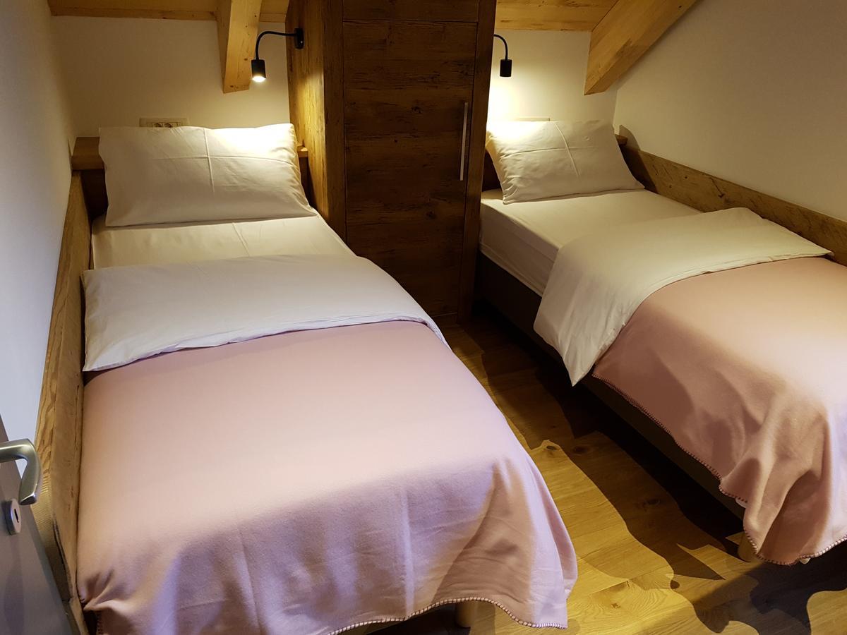 קרנייסקה גורה Hotel Vandot מראה חיצוני תמונה